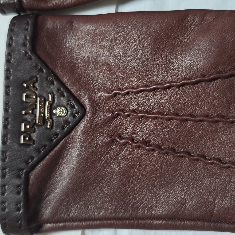 Prada Fig Nappa Gloves Size: 7 Color: Cacao Vintage & Authentic - Picture 3 of 16